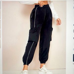 Contrast Piping Windbreaker Cargo Joggers